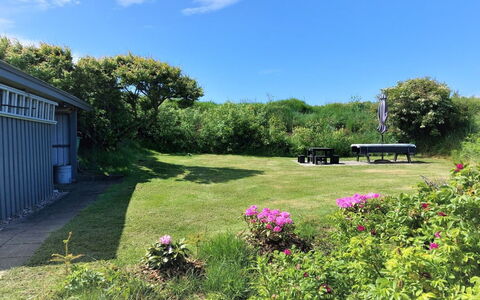 Gottfreda - 330M to the Fjord: Struik, Land Lot, Tuin, Gazon, Landscaping, Werf, Park, Botanische Tuin, Gang