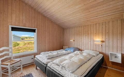 Hjalma - from the Sea: Hout, Slaapkamer, Bedding, Hardwood, Laken, Plank, Bed Frame, Bed, Blokhut