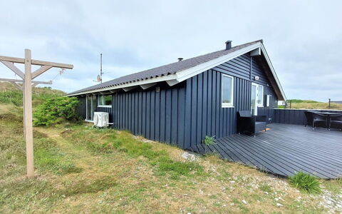 Clara - 500M from the Sea: Huis, Dak, Huis, Verblijf, Schuur, Garden Gebouwen, Siding, Werf, Blokhut, Hut