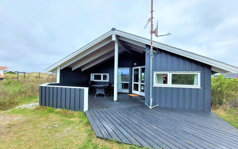 Clara - 500M from the Sea: Huis, Dak, Huis, Verblijf, Schuur, Garden Gebouwen, Siding, Werf, Blokhut, Hut