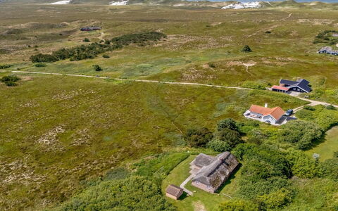 Vangja - 700M to the Fjord: Gras, Huis, Dak, Huis, Verblijf, Struik, Land Lot, Landelijk Gebied, Boerderij, Groundcover