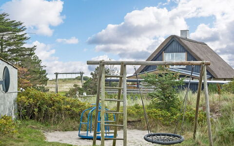 Matthias - 400M to the Fjord: Gras, Land Lot, Tuin, Gazon, Weide, Speeltoestel, Backyard, Landscaping, Schaduw, Werf