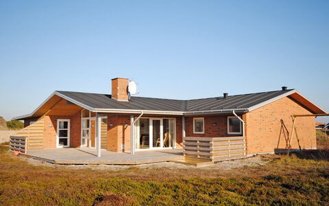Sorella - 800M from the Sea: Huis, Dak, Huis, Verblijf, Schuur, Garden Gebouwen, Siding, Werf, Blokhut, Hut
