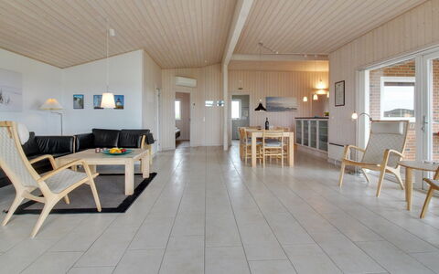 Sorella - 800M from the Sea: Huis, Dak, Huis, Verblijf, Schuur, Garden Gebouwen, Siding, Werf, Blokhut, Hut