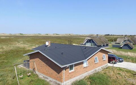 Sorella - 800M from the Sea: Huis, Dak, Huis, Verblijf, Schuur, Garden Gebouwen, Siding, Werf, Blokhut, Hut