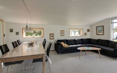 Iver - 600M to the Fjord: Huis, Dak, Huis, Verblijf, Schuur, Garden Gebouwen, Siding, Werf, Blokhut, Hut