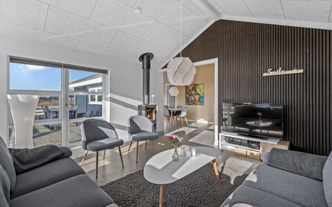 Niesina - from the Sea: Plafond, Interieur Ontwerp, Flooring, Verdieping, Appartement, Woonkamer, Lichte Inrichting, Huishoudapparatuur, Hardwood