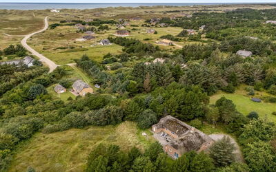 Hedi - 900M from the Sea