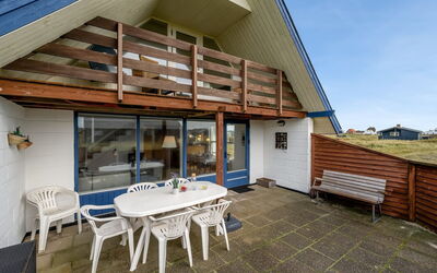 Eringisl - 50M from the Sea