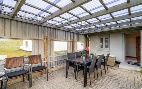 Orvo - 150M from the Sea: Verblijf, Schuur, Hut, Boerderij, Prairie, Keet, Schuur, Blokhut, Garden Gebouwen