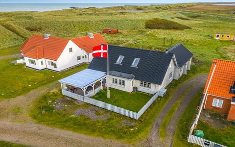Orvo - 150M from the Sea: Verblijf, Schuur, Hut, Boerderij, Prairie, Keet, Schuur, Blokhut, Garden Gebouwen