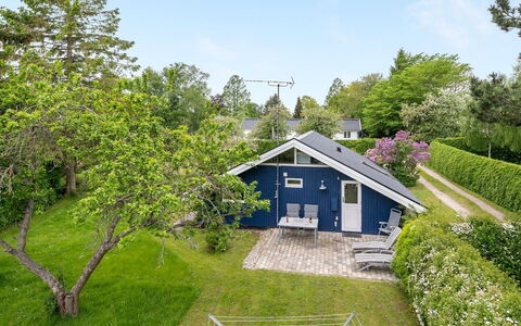 Begitta - 350M from the Sea: Hout, Dak, Architectuur, Huis, Huis, Verblijf, Siding, Hardwood, Helling, Landgoed