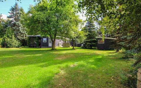 Frode - 400M from the Sea: Hout, Huis, Verblijf, Huis, Dak, Landelijk Gebied, Siding, Blokhut, Garden Gebouwen, Hardwood