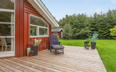 Lyra - 800M from the Sea: Gras, Huis, Dak, Huis, Verblijf, Struik, Land Lot, Landelijk Gebied, Boerderij, Groundcover