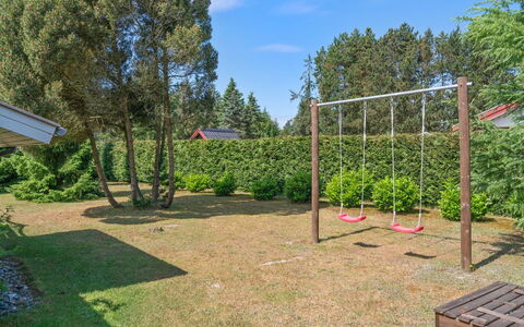 Filippa - 900M from the Sea: Hout, Huis, Verblijf, Huis, Dak, Landelijk Gebied, Siding, Blokhut, Garden Gebouwen, Hardwood