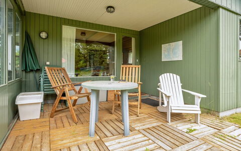 Odstanus - 575M from the Sea: Woongebied, Dak, Voorstad, Oprit, Landgoed, Schoorsteen