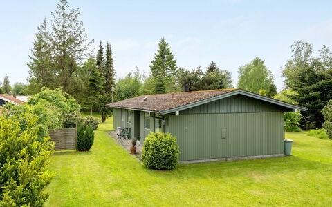 Odstanus - 575M from the Sea: Woongebied, Dak, Voorstad, Oprit, Landgoed, Schoorsteen