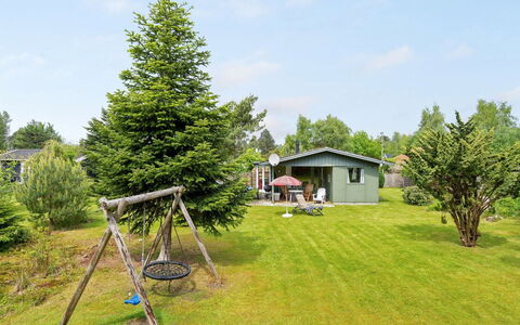 Odstanus - 575M from the Sea: Woongebied, Dak, Voorstad, Oprit, Landgoed, Schoorsteen