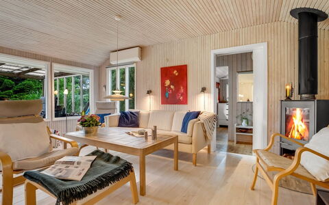 Delma - 750M from the Sea: Hout, Huis, Verblijf, Huis, Dak, Landelijk Gebied, Siding, Blokhut, Garden Gebouwen, Hardwood
