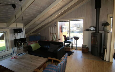 Akari - 400M from the Sea: Huis, Huis, Dak, Woongebied, Verblijf, Landgoed, Boerderij, Gazon, Landscaping, Siding