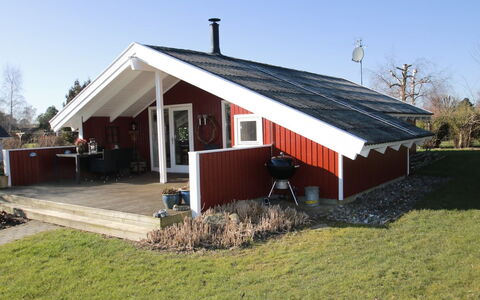 Akari - 400M from the Sea: Huis, Huis, Dak, Woongebied, Verblijf, Landgoed, Boerderij, Gazon, Landscaping, Siding