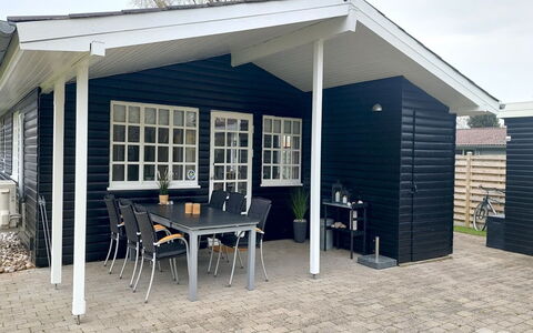 Zuhra - 680M from the Sea: Boom, Huis, Huis, Struik, Verblijf, Landgoed, Woud, Lariks, Bos