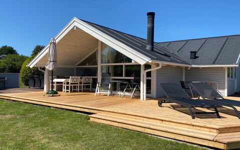 Odin - 200M from the Sea: Dak, Land Lot, Verblijf, Huis, Landelijk Gebied, Schuur, Siding, Garden Gebouwen, Blokhut, Hut