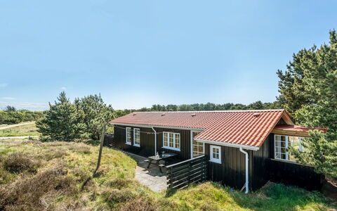 Neija - 800M from the Sea: Gras, Huis, Dak, Huis, Verblijf, Struik, Land Lot, Landelijk Gebied, Boerderij, Groundcover