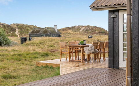 Urcu - 475M from the Sea: Meubilair, Interieur Ontwerp, Stoel, Flooring, Tafel, Toevlucht, Verdieping, Plafond, Kamer, Eco Hotel