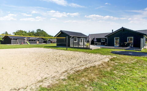 Anuk - 2.3Km from the Sea: Gras, Grasland, Landschap, Ecoregio, Plain, Plantengemeenschap, Land Lot, Buitenmeubels, Prairie, Shrubland