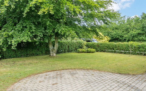 Philip - 2Km from the Sea: Gras, Huis, Dak, Huis, Verblijf, Struik, Land Lot, Landelijk Gebied, Boerderij, Groundcover