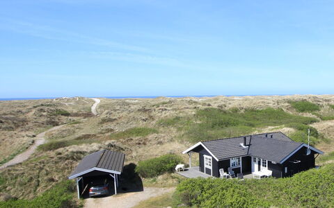 Aise - 75M from the Sea: Dak, Land Lot, Verblijf, Huis, Landelijk Gebied, Schuur, Siding, Garden Gebouwen, Blokhut, Hut