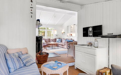 Galathea - 800M from the Sea: Meubilair, Interieur Ontwerp, Flooring, Verdieping, Plafond, Bankstel, Huis, Woonkamer, Kamer