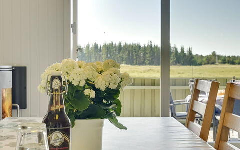 Brunon - 1.5Km from the Sea: Meubilair, Interieur Ontwerp, Tafel, Stoel, Keuken En Eettafel, Plafond, Glas, Eetkamer, Lichte Inrichting, Beits