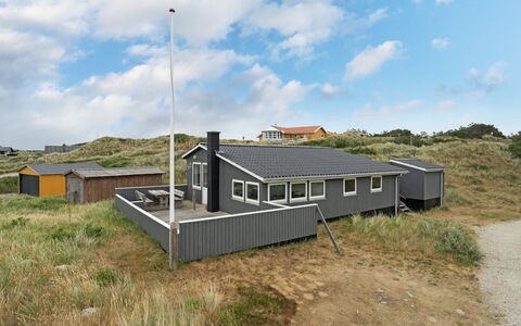 Stojmena - 200M from the Sea: Struik, Stedelijk Ontwerp, Groundcover, Steen, Appartement, Landgoed, Metselwerk, Balkon, Landscaping