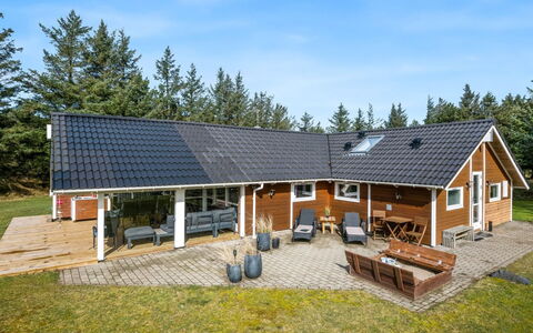 Anisette - 1Km from the Sea: Dak, Land Lot, Verblijf, Huis, Landelijk Gebied, Schuur, Siding, Garden Gebouwen, Blokhut, Hut