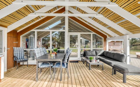Anisette - 1Km from the Sea: Dak, Land Lot, Verblijf, Huis, Landelijk Gebied, Schuur, Siding, Garden Gebouwen, Blokhut, Hut