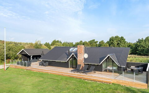 Ellenora - 1Km from the Sea: Plantengemeenschap, Zonlicht, Kruidachtige Plant, Tuin, Plantage, Landbouw, Boerderij
