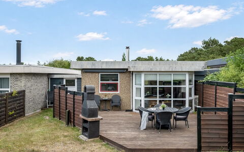Sighmar - 900M from the Sea: Huis, Woongebied, Huis, Dak, Deur, Tuin, Werf, Verblijf, Schaduw, Siding
