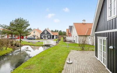 Folkmar - 800M from the Sea