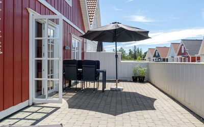 Todorka - 800M from the Sea