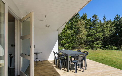 Aimo - 1.8Km from the Sea: Huis, Dak, Huis, Verblijf, Schuur, Garden Gebouwen, Siding, Werf, Blokhut, Hut