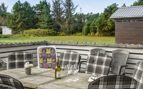 Tali - 700M from the Sea: Meubilair, Buitenmeubels, Stoel, Buitentafel, Tafel, Land Lot, Tuin, Gazon, Groundcover, Schaduw