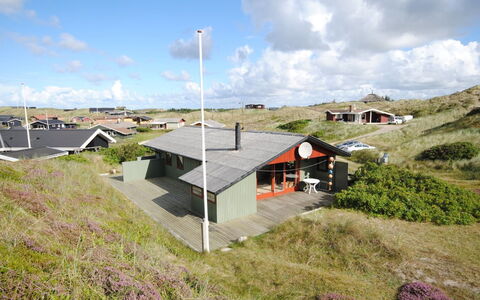 Bonde - from the Sea: Hout, Dak, Architectuur, Huis, Huis, Verblijf, Siding, Hardwood, Helling, Landgoed