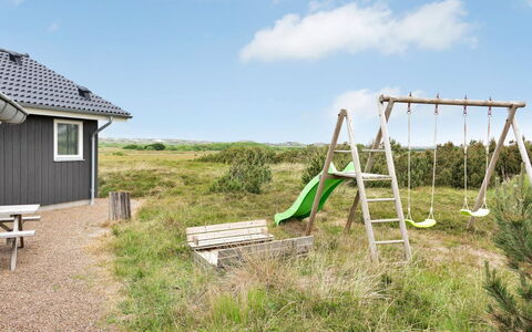 Luzia - 1.2Km from the Sea: Huis, Dak, Huis, Verblijf, Schuur, Garden Gebouwen, Siding, Werf, Blokhut, Hut