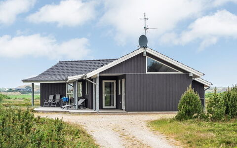 Luzia - 1.2Km from the Sea: Huis, Dak, Huis, Verblijf, Schuur, Garden Gebouwen, Siding, Werf, Blokhut, Hut