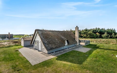 Hemfrith - 800M to the Fjord: Hout, Huis, Verblijf, Huis, Dak, Landelijk Gebied, Siding, Blokhut, Garden Gebouwen, Hardwood