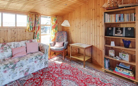 Soeren - from the Sea: Meubilair, Interieur Ontwerp, Flooring, Verdieping, Hout, Plafond, Kamer, Bankstel, Verlichting, Woonkamer