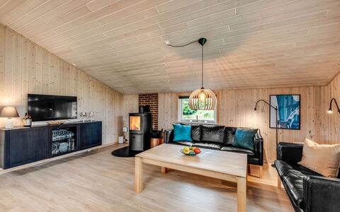 Everd - 500M to the Fjord: Dak, Huis, Huis, Verblijf, Siding, Landgoed, Oprit, Garden Gebouwen, Werf, Schuur