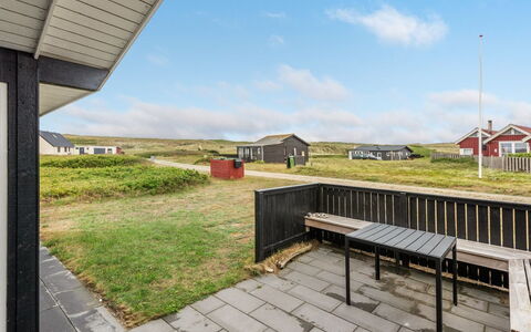 Arni - 150M from the Sea: Huis, Dak, Huis, Verblijf, Schuur, Garden Gebouwen, Siding, Werf, Blokhut, Hut